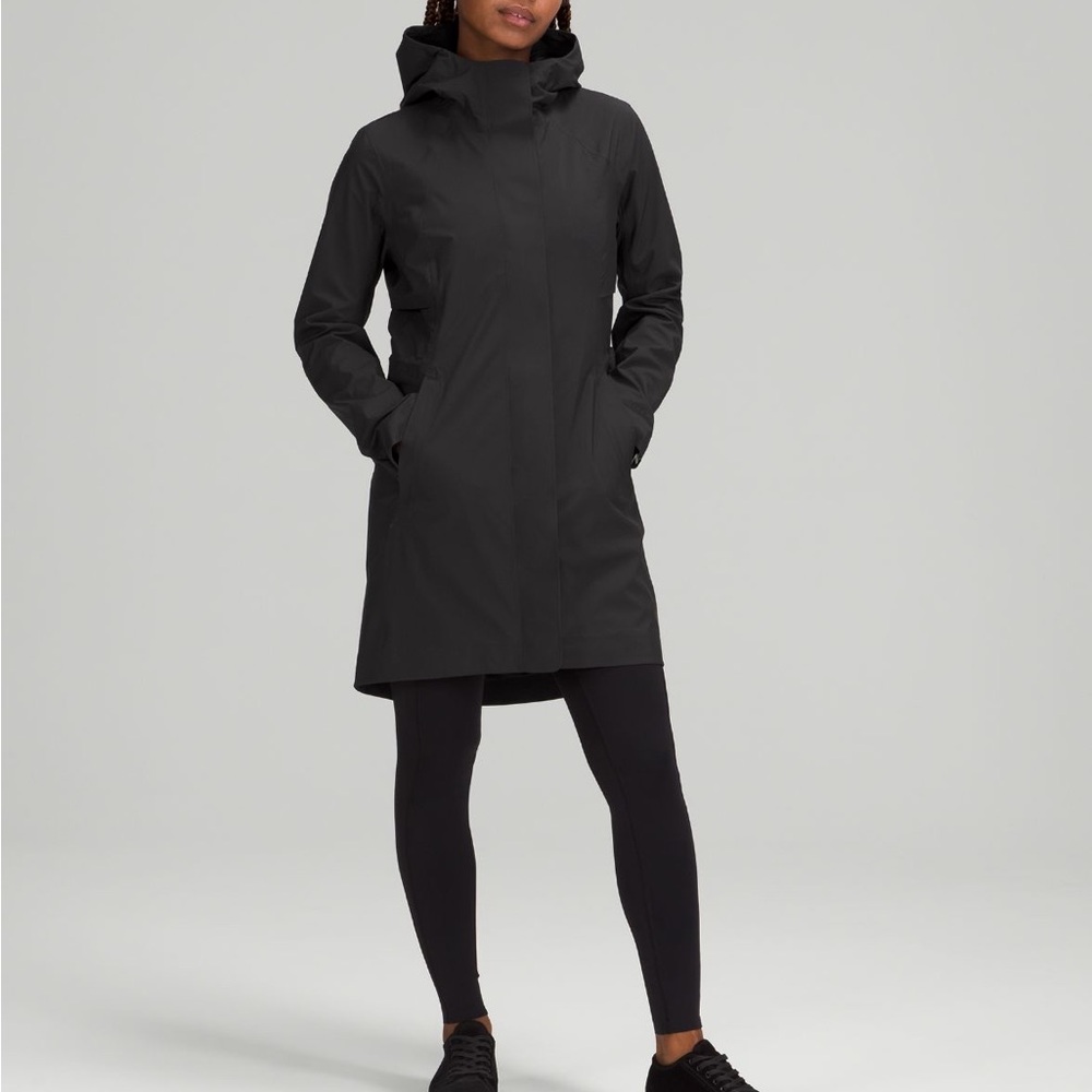 lululemon rain rebel jacket size 2
